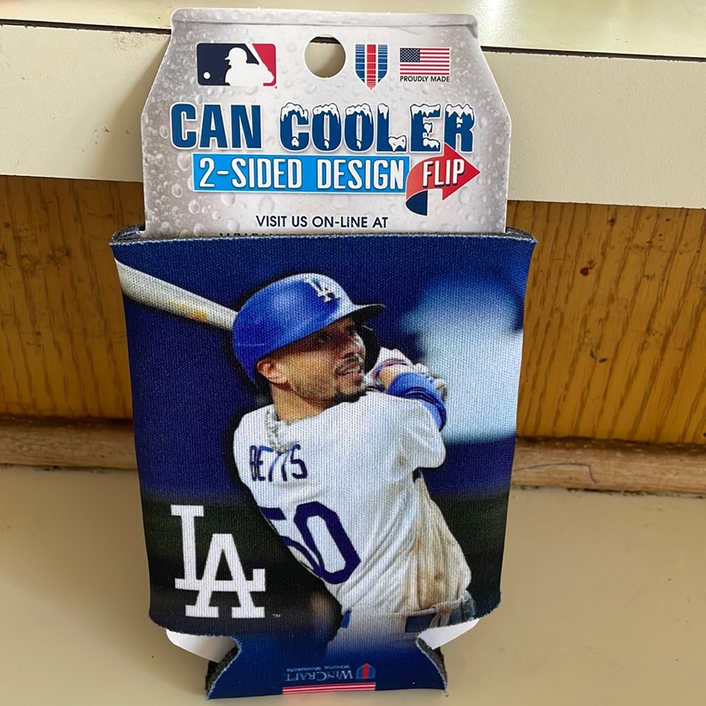 Mookie Betts can holder coolie . Made of neoprene